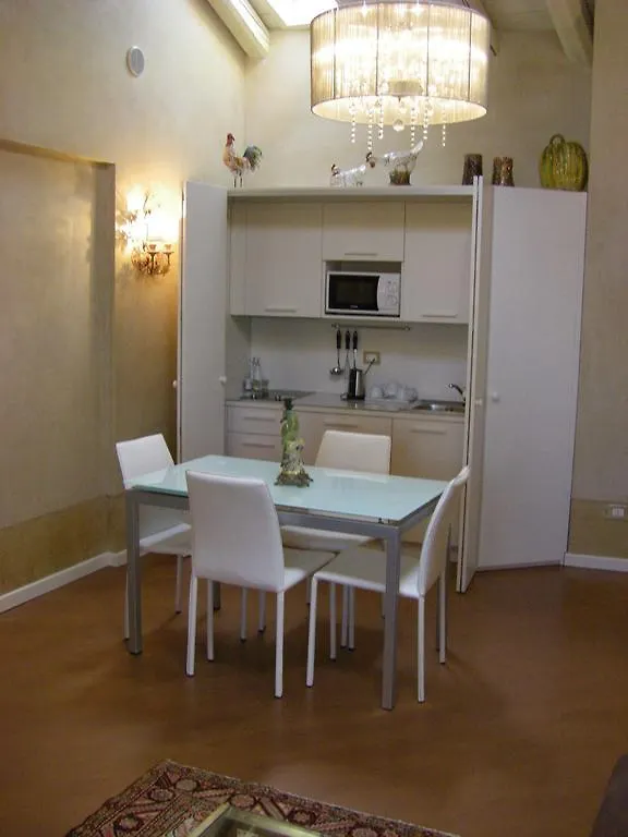Fra Lorenzo Suites - Apartments Verona 0*,