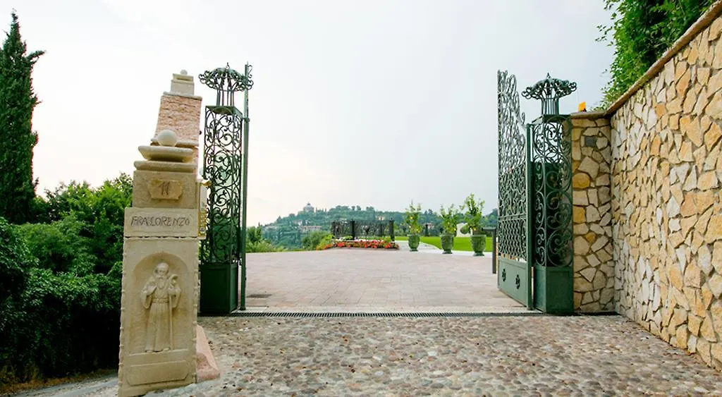 Fra Lorenzo Suites - Apartments Verona