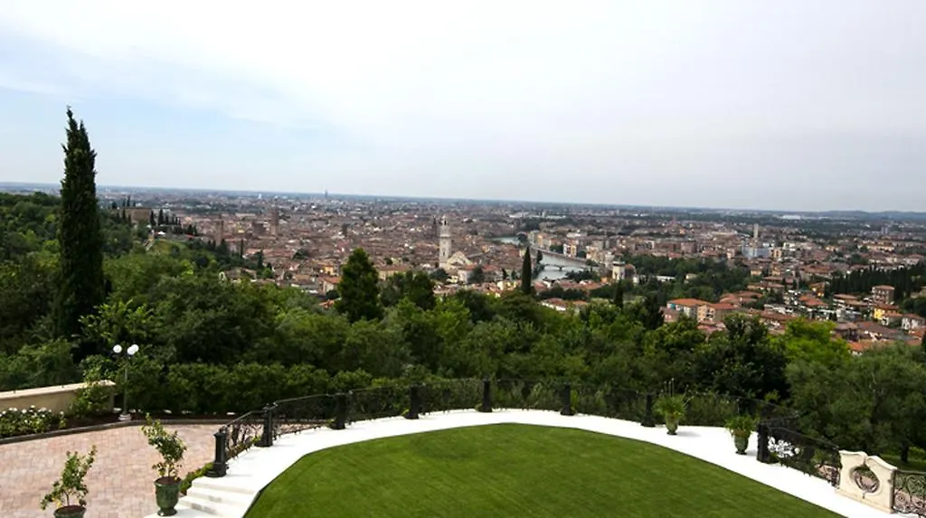 Fra Lorenzo Suites - Apartments Verona