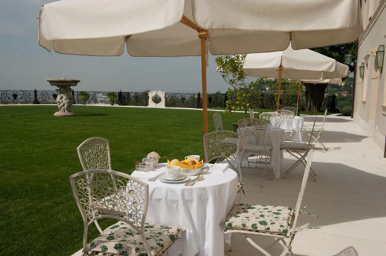 Fra Lorenzo Suites - Apartments Verona